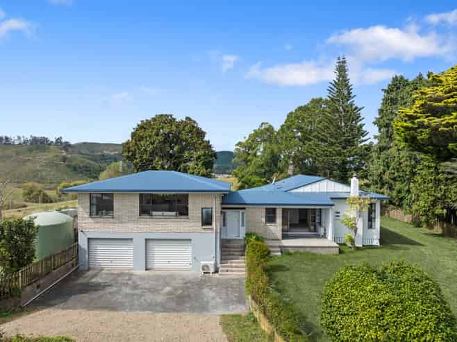 3001B State Highway 2, Waitakaruru