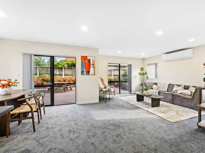 2/19a Arran Street, Avondale