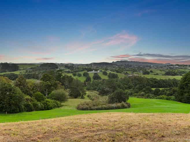 61 Gordon Francis Drive, Pukekohe East