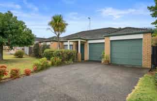 8 Waimarino Road, Weymouth