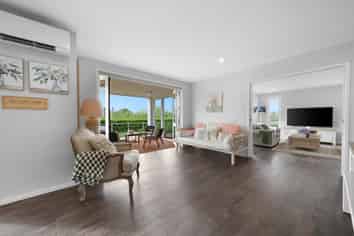 6 Nohoanga Road, Karaka