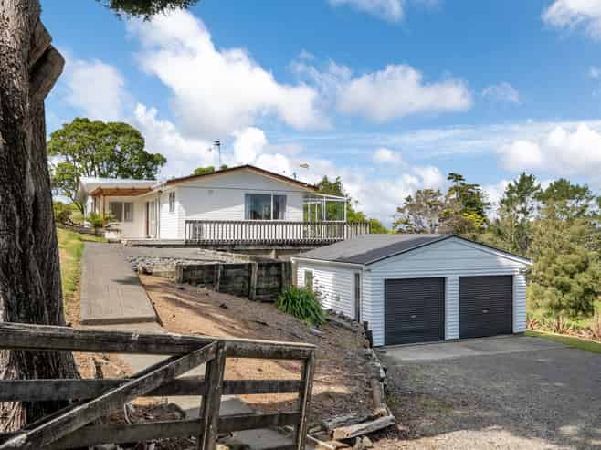 76 Burne Road, Waitoki