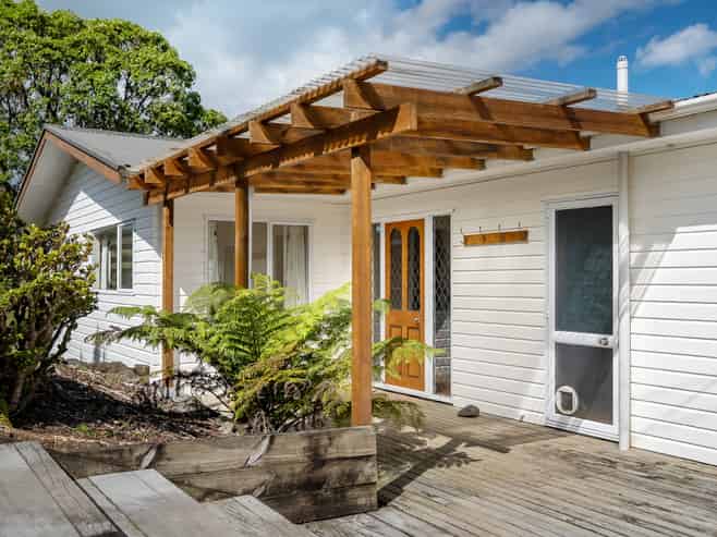 76 Burne Road, Waitoki