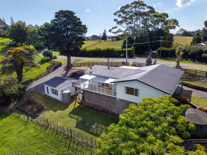 76 Burne Road, Waitoki
