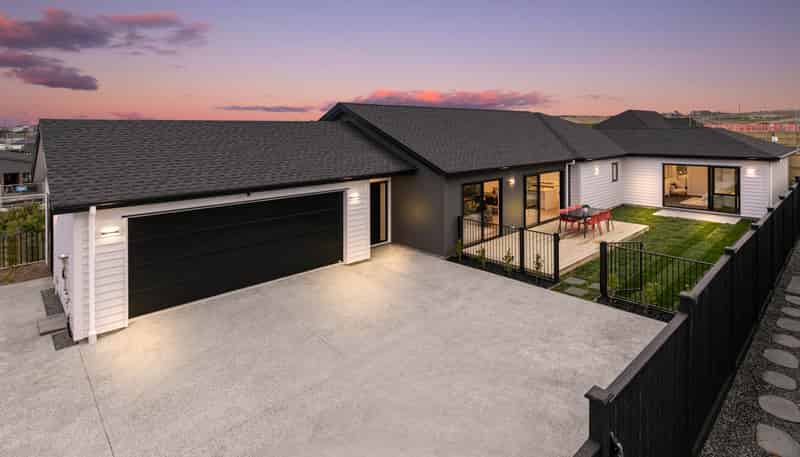 9 Pekanga Road, Millwater