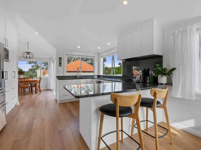 4/30 Clarence Road, Northcote Point