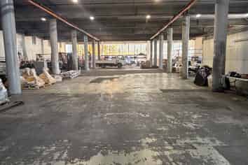 Industrial Warehouse with Yard - Near Airport