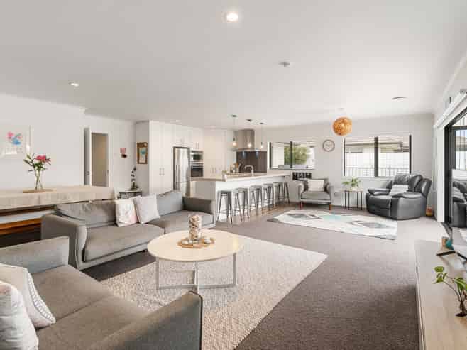 24 Raiha Street, Papamoa