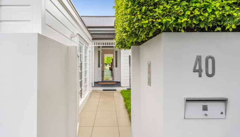 40 Cheltenham Road, Devonport