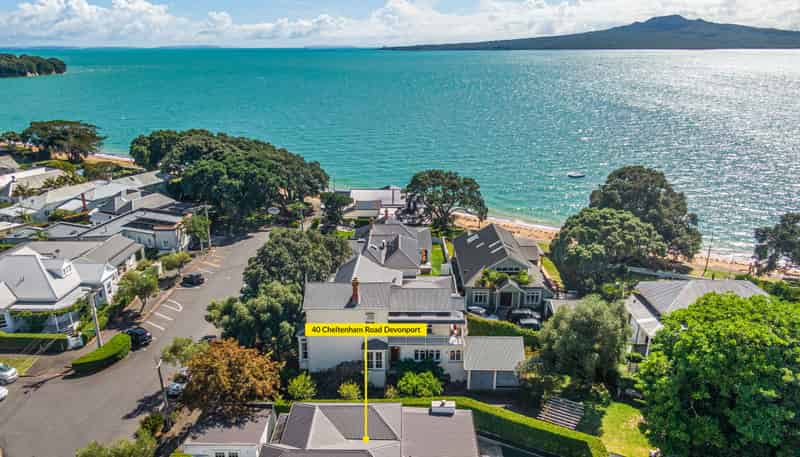 40 Cheltenham Road, Devonport