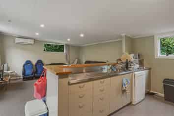 236 North Road, North East Valley