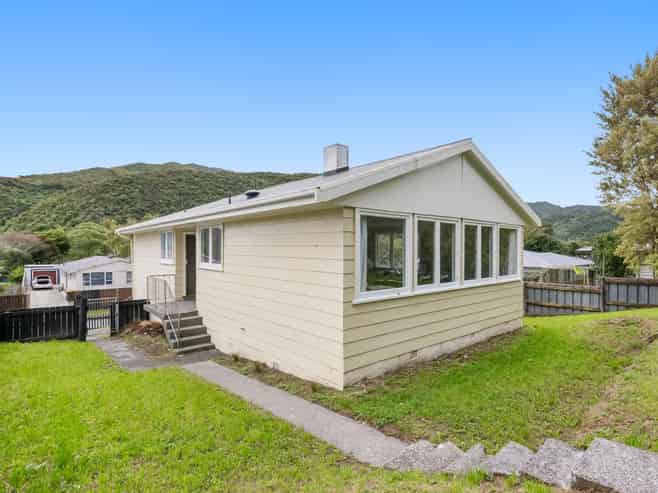 3 Ngaturi Grove, Wainuiomata