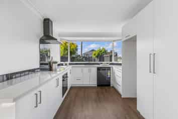 1/145 Simeon Street, Spreydon