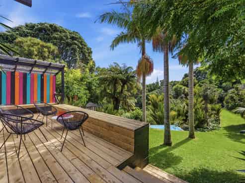 37 Wairau Road, Oakura