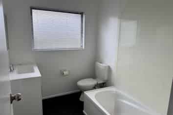 14/44 Fields Parade, Albany