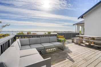 39 Orepuki Riverton Highway, Riverton