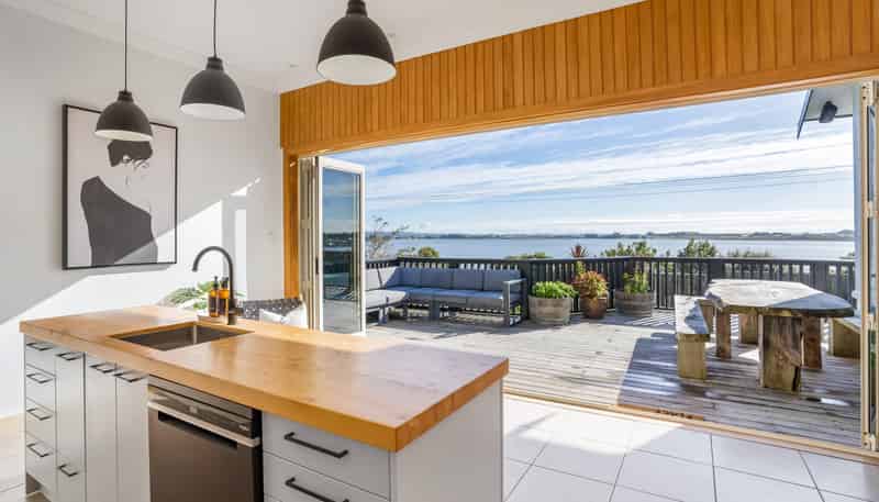 39 Orepuki Riverton Highway, Riverton