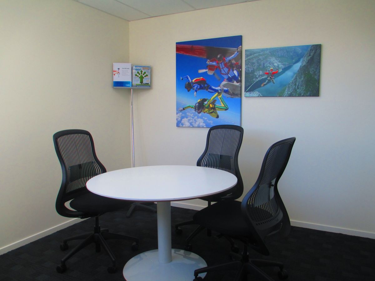 Versatile Riccarton Office - Više