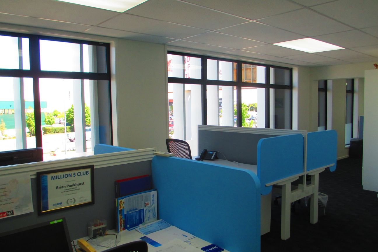 Versatile Riccarton Office - Изглед 4