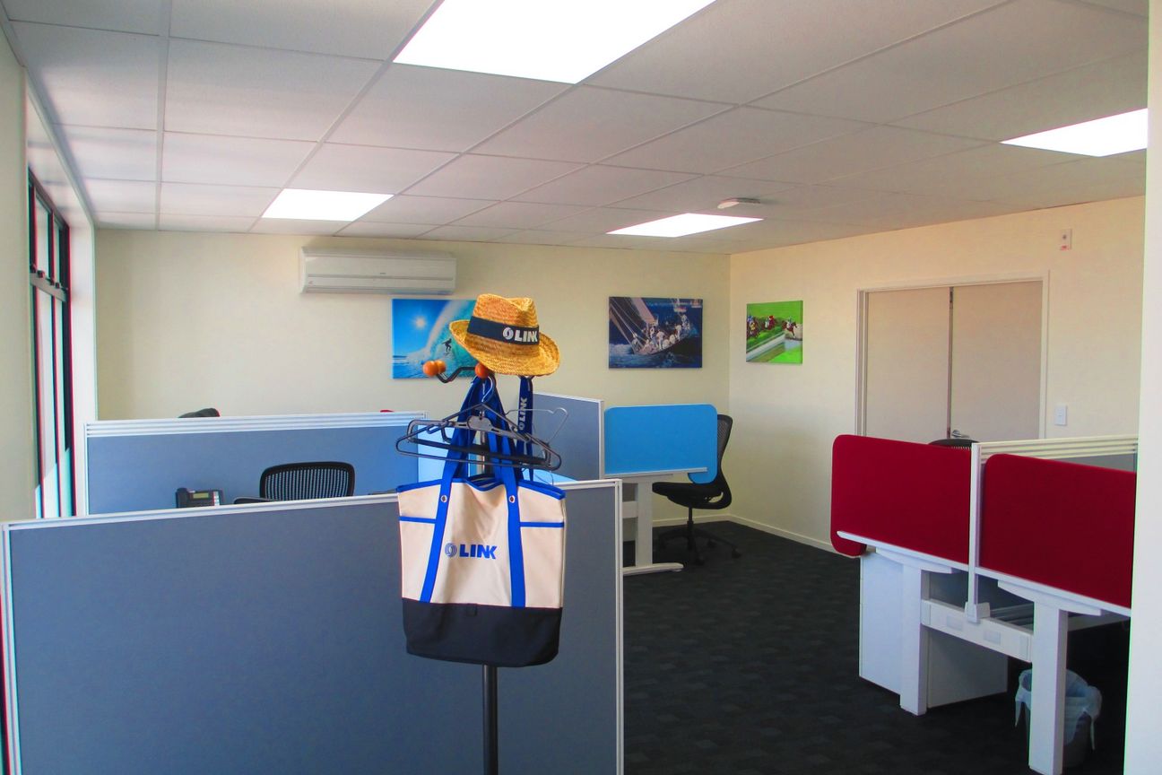 Versatile Riccarton Office - Още