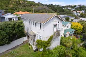 1-3/15 Dover Street, Island Bay