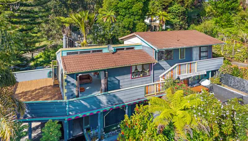 221 Woodlands Park Road, Titirangi