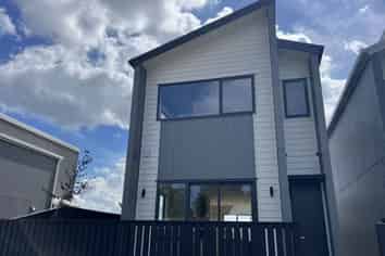 3 Taiheru Road, Karaka