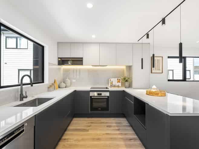 111 Sycamore Drive, Sunnynook