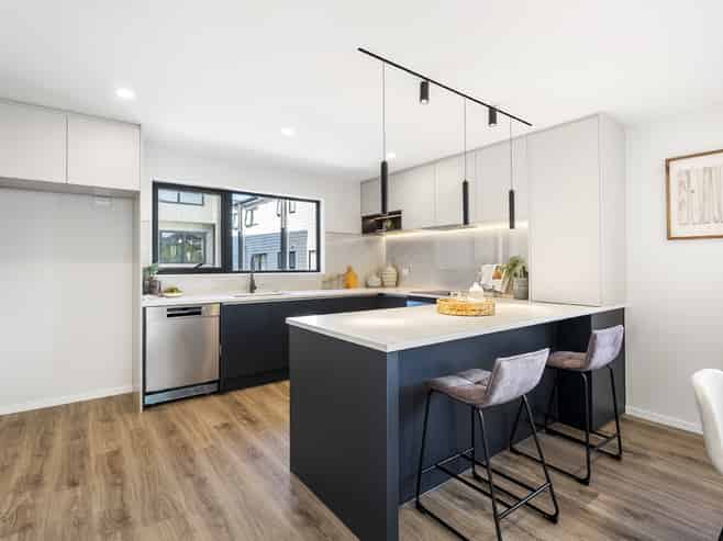 111 Sycamore Drive, Sunnynook