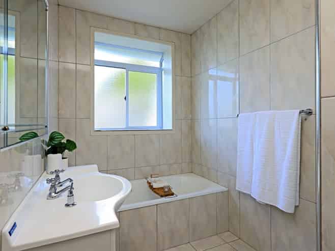 25 Breadalbane Road, Havelock North