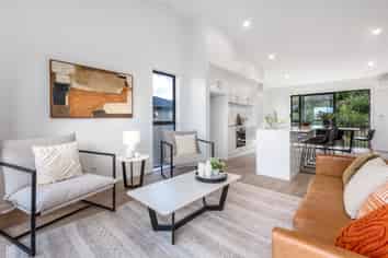 7 Stockden Place, Karori