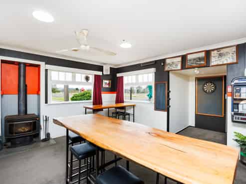 Rare Rangitikei Roadside Hospitality opportunity 