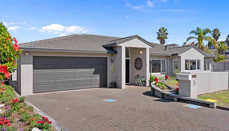 5 Mako Street, West Harbour