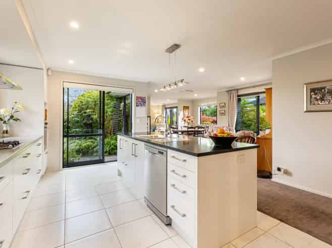 24 Hooton Drive, Huapai