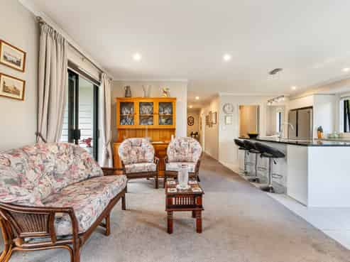 24 Hooton Drive, Huapai