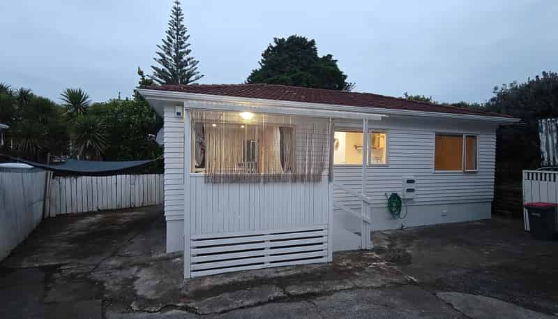 16A Rotoiti Avenue, Pakuranga Heights