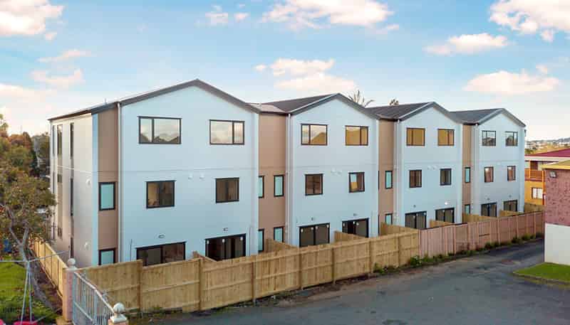 7/1 Waters Place, New Lynn