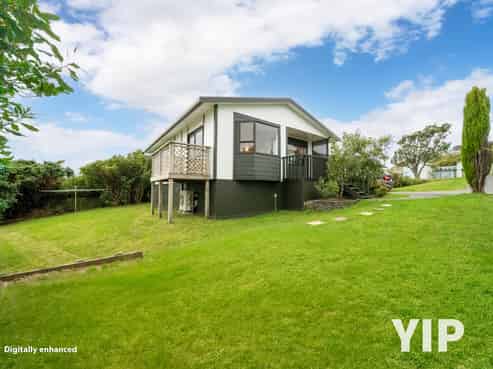 37B Woodridge Drive, Woodridge