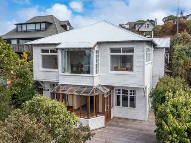 32 City Road, Roslyn