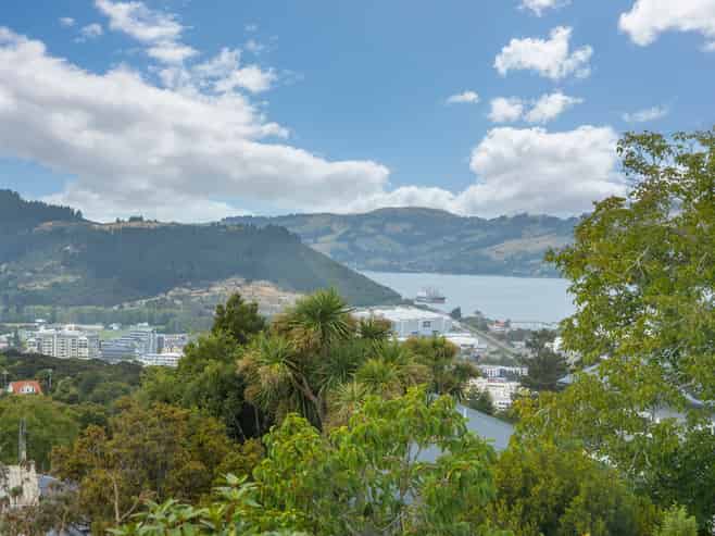 32 City Road, Roslyn