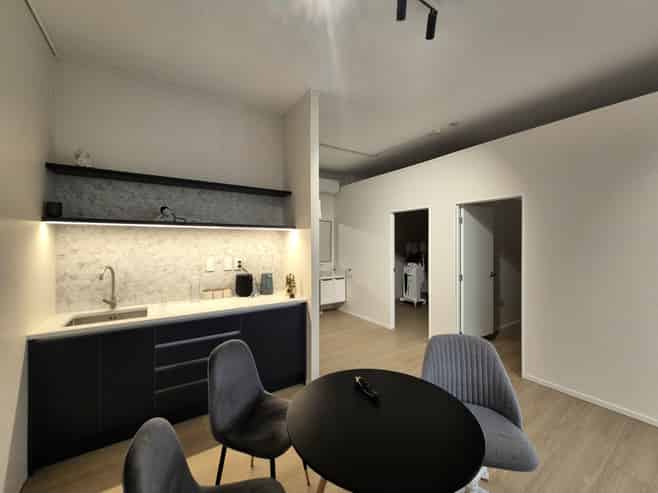 High-profile retail/clinic space in New Lynn