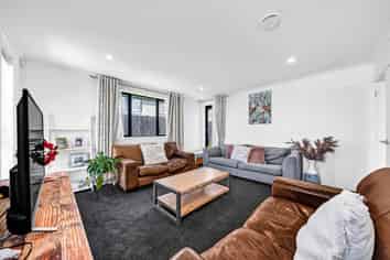 30 HITCHEN ROAD, Pokeno