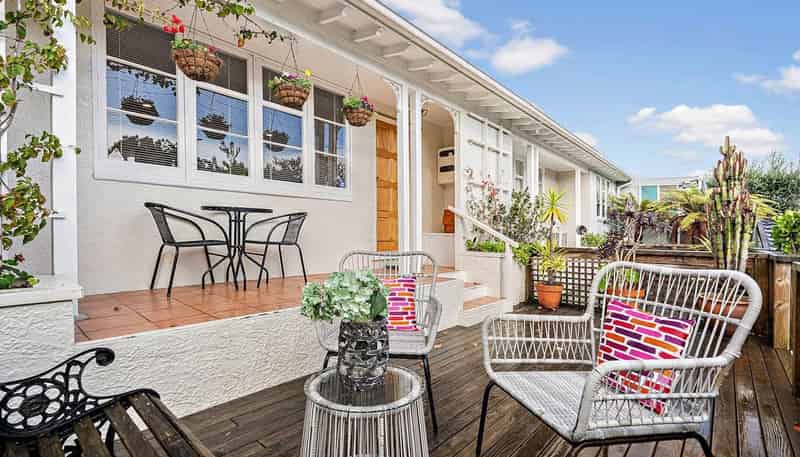 53 Seaview Terrace, Mount Albert