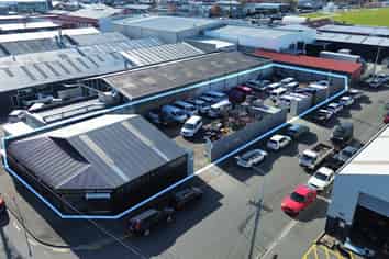 CBD Fringe Warehouse + Yard 
