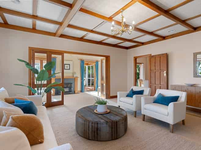 10 Beresford Street, Bayswater