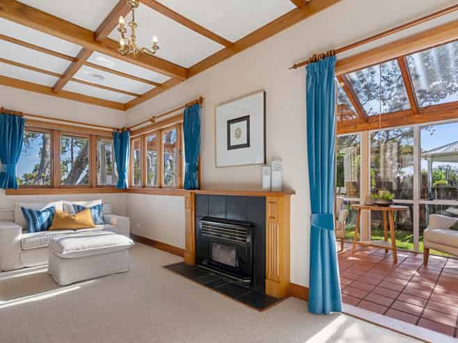 10 Beresford Street, Bayswater