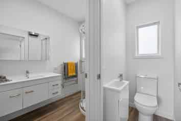 12a Penny Lane, Richmond