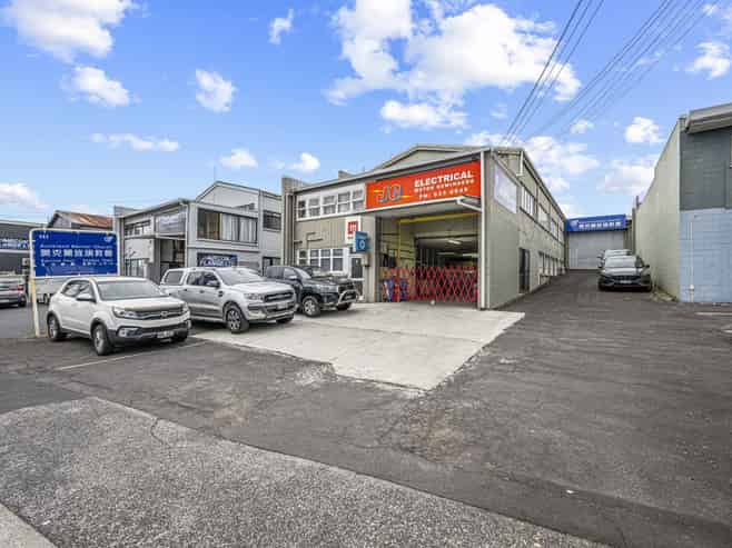 Double Income Industrial Asset