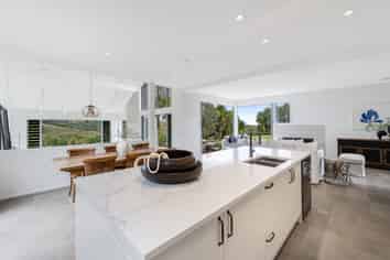 122 Brownhill Road, Whitford