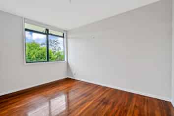 2/20A Haast Street, Remuera